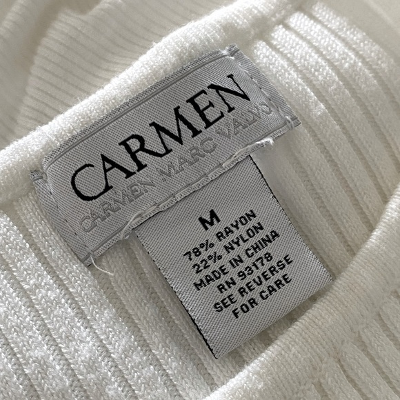 Carmen Marc Valvo Peek-a-boo Keyhole Knit Blouse White Size M - Picture 3 of 5